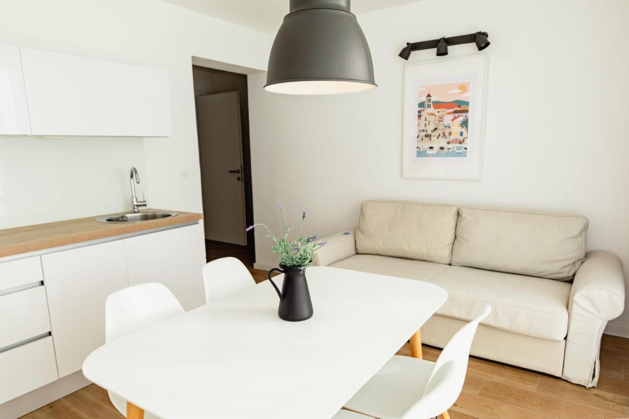 Olive Tree Apartments 沃迪切 外观 照片