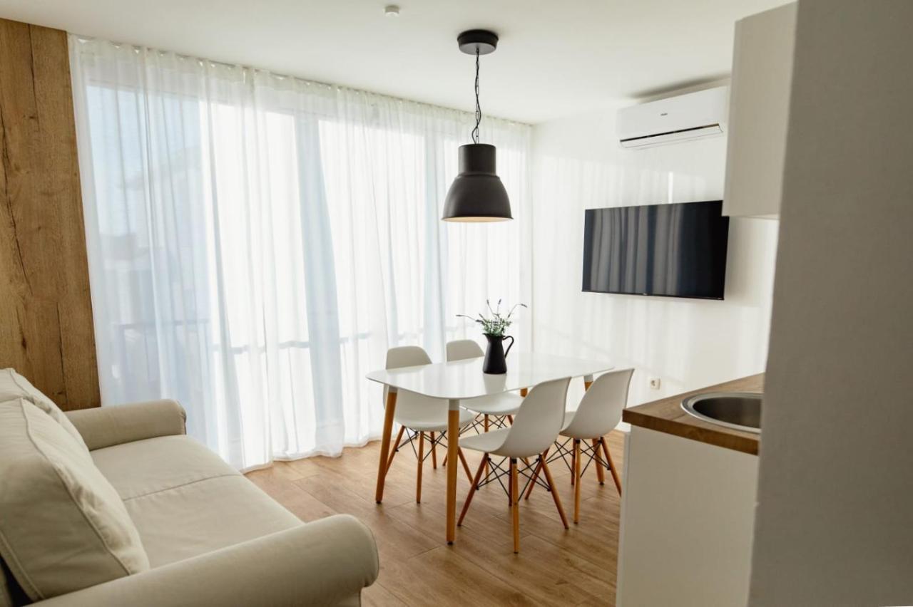 Olive Tree Apartments 沃迪切 外观 照片