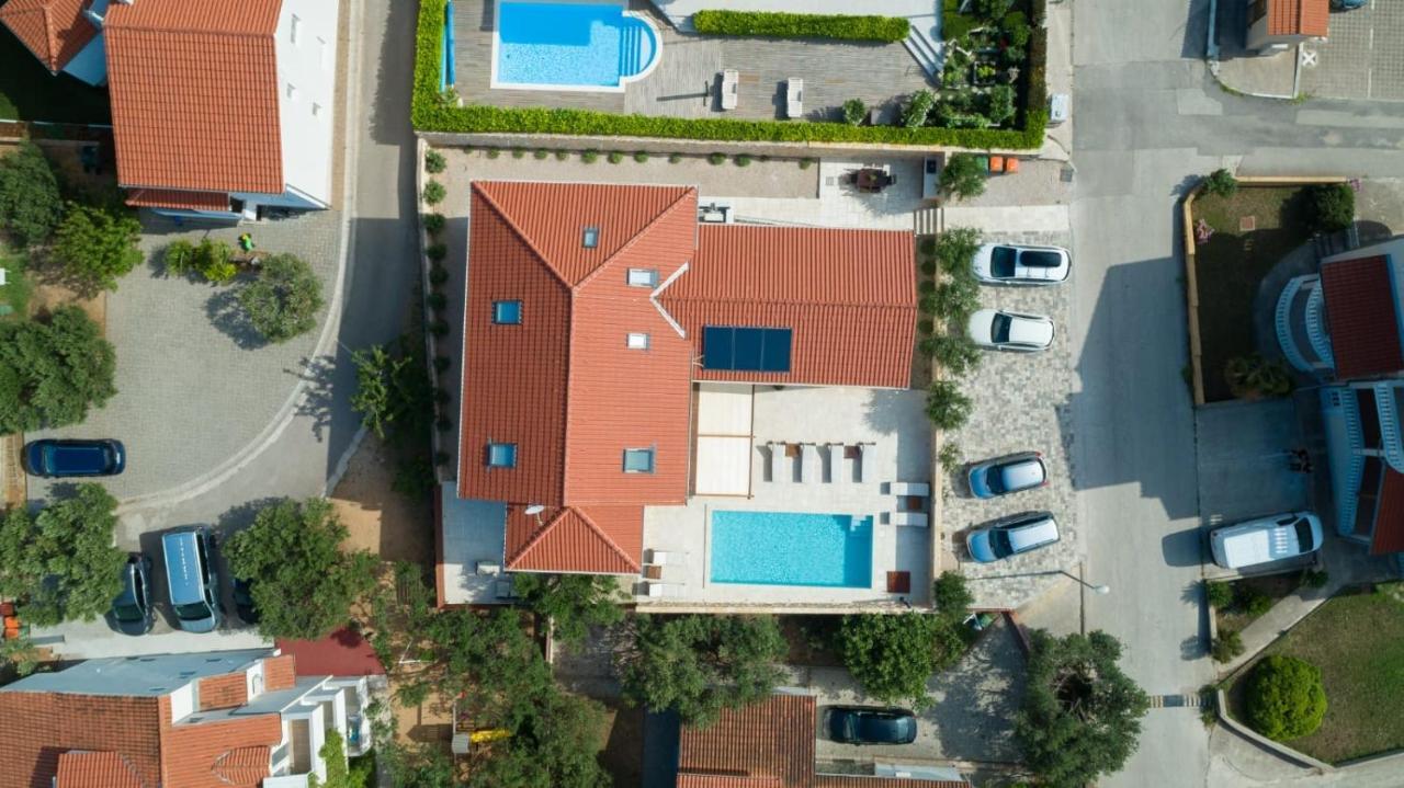 Olive Tree Apartments 沃迪切 外观 照片