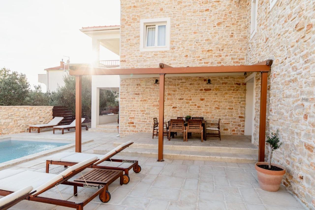 Olive Tree Apartments 沃迪切 外观 照片