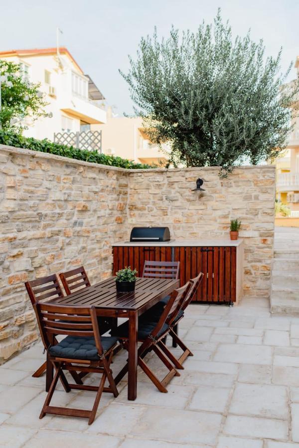 Olive Tree Apartments 沃迪切 外观 照片